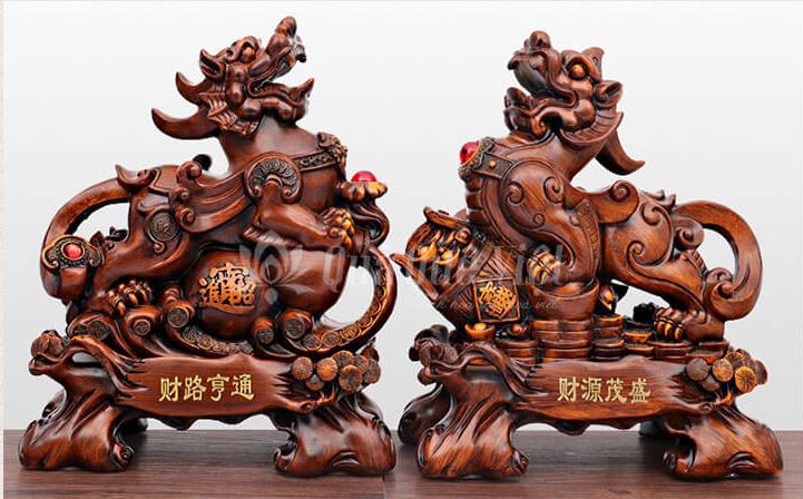 Cách khai quang điểm nhãn tỳ hưu phong thủy đúng chuẩn
