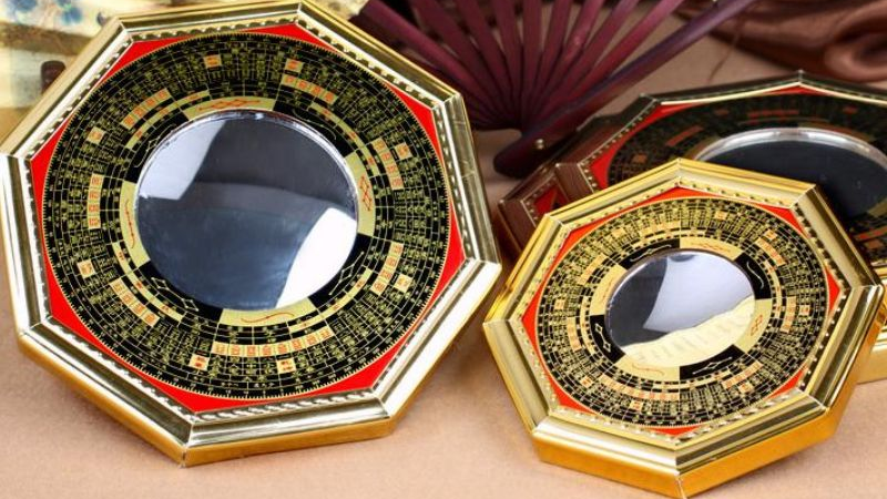 Các cách hóa giải phong thủy cửa chính đối diện nhà vệ sinh 